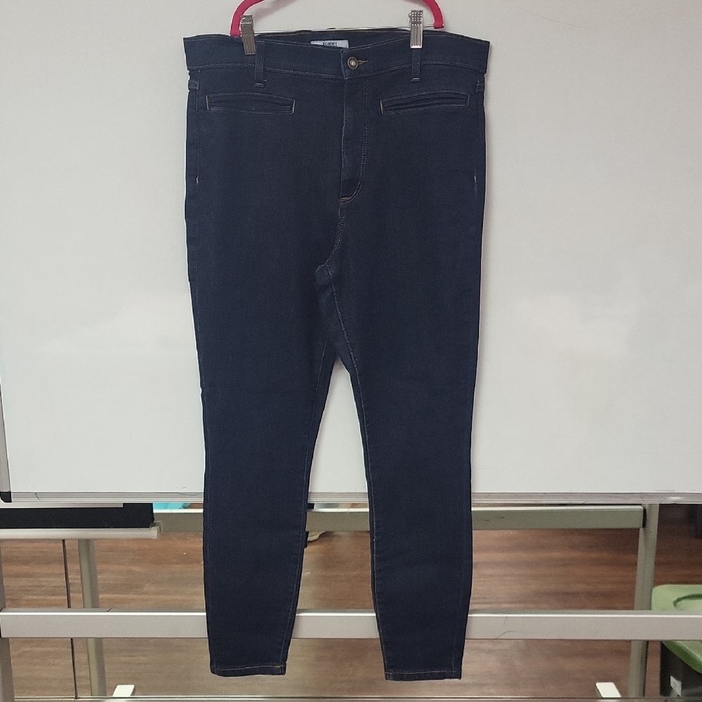 Tommy Hilfiger Women's Navy Skinny Jeans